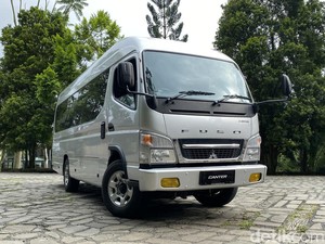 Jajal Jadi Sopir hingga Penumpang Canter Bus: Bukan Microbus Biasa!