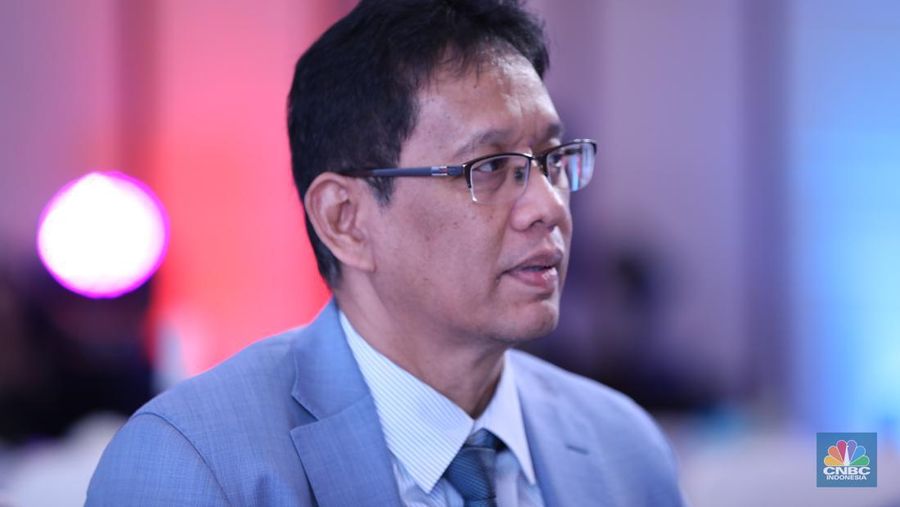 Ketua Dewan Komisioner LPS, Purbaya Yudhi Sadewa saat hadir dalam acara CNBC Indonesia Economic Outlook 2024 di Jakarta, Kamis (29/2/2024). (CNBC Indonesia/Tri Susilo)