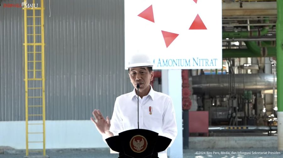 Presiden Jokowi Resmikan Pabrik Amonium Nitrat, Bontang, pada Kamis, (29/2/2024). (Tangkapan Layar Youtube Sekretariat Presiden)
