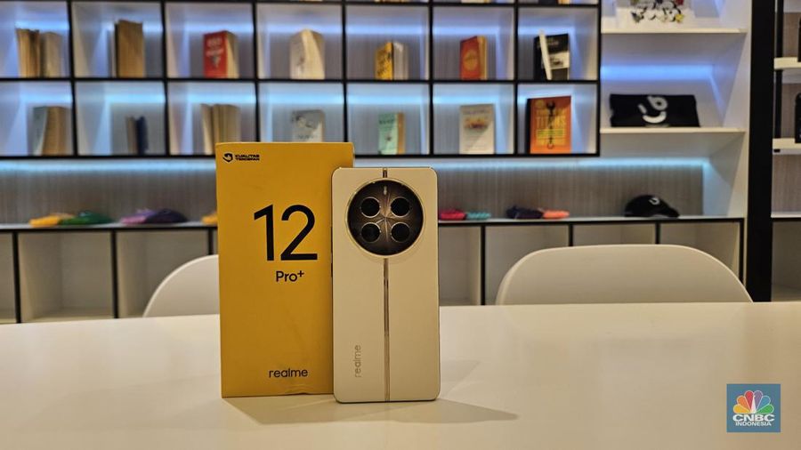 Realme 12 Pro+