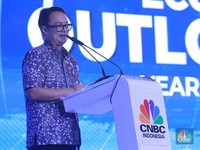 Wamendag Getol Digitalisasi Pasar Becek: Sekarang Bayar Pakai QRIS