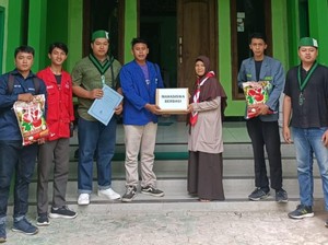 Aliansi BEM Pacitan Gelar Bakti Sosial Santuni Anak Yatim