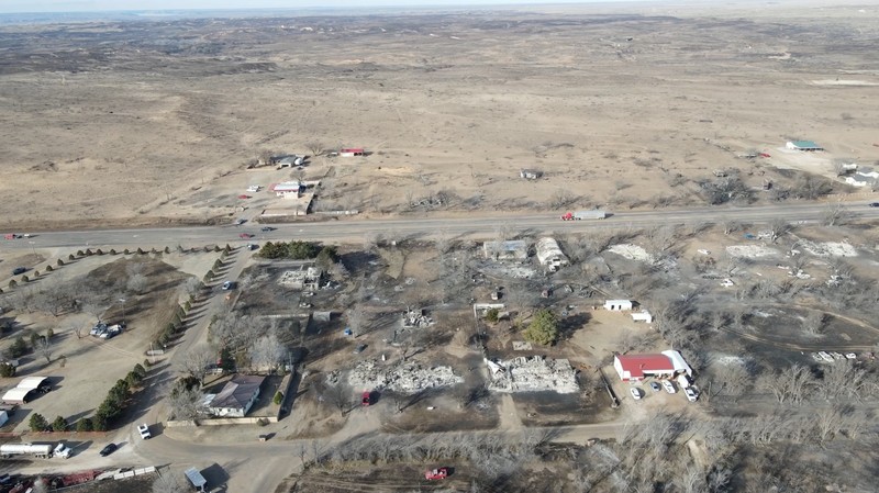 Foto udara memperlihatkan rumah-rumah yang hancur akibat kebarkaran hutan di Texas, Amerika Serikat, Kamis (29/2/2024). (Tucker Stroud/via REUTERS) Foto udara memperlihatkan rumah-rumah yang hancur akibat kebarkaran hutan di Texas, Amerika Serikat, Kamis (29/2/2024). (Tucker Stroud/via REUTERS)