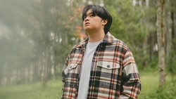 Ravi Andika Punya Lagu yang Jadi Teman Curhat Tengah Malam