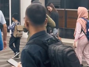 Gaya Jan Ethes Jalan Bareng Gibran dan Selvi Ananda, Pakai Tas Seharga Motor