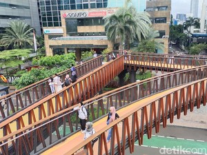 Viral Lift JPO Pinisi di Jalan Sudirman Mati, Pemprov DKI Perbaiki