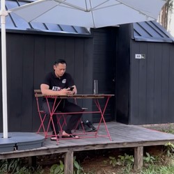 AHY Pamer Nginep Perdana di IKN: Udara Segar, Pohon-Pohon Rindang