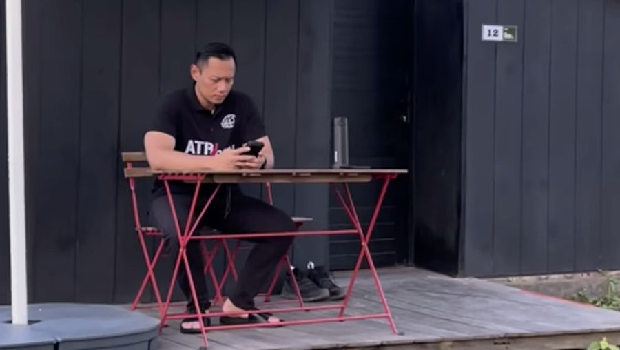 AHY saat berada di IKN. (Tangkapan layar instagram @agusyudhoyono)