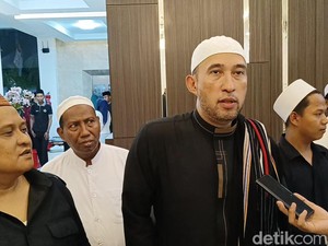 Ribuan Jemaah Pamekasan Antusias Berselawat Bareng Habib Ali Zainal Abidin