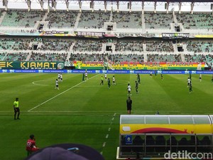 Hasil Liga 1: Persebaya Tekuk PSS Sleman 2-1