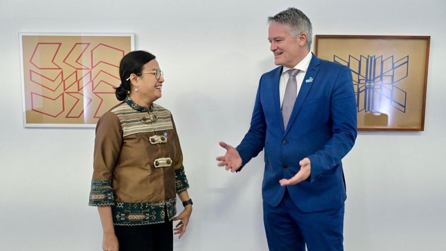 Menteri Keuangan Sri Mulyani menggelar pertemuan dengan Sekretaris Jenderal OECD, Mathias Cormann, di sela-sela rangkaian Finance Ministers and Central Bank Governors (FMCBG) di São Paulo - Brasil pada Kamis (29/02/2024) waktu setempat. (Dok: Kemenkeu)