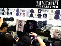 Kisah Fans Taylor Swift Kena Tipu Calo Konser, Rugi Belasan Juta