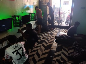 Bukan Bocil, Ternyata Ini Pelanggan Setia Rental PS Zaman Now