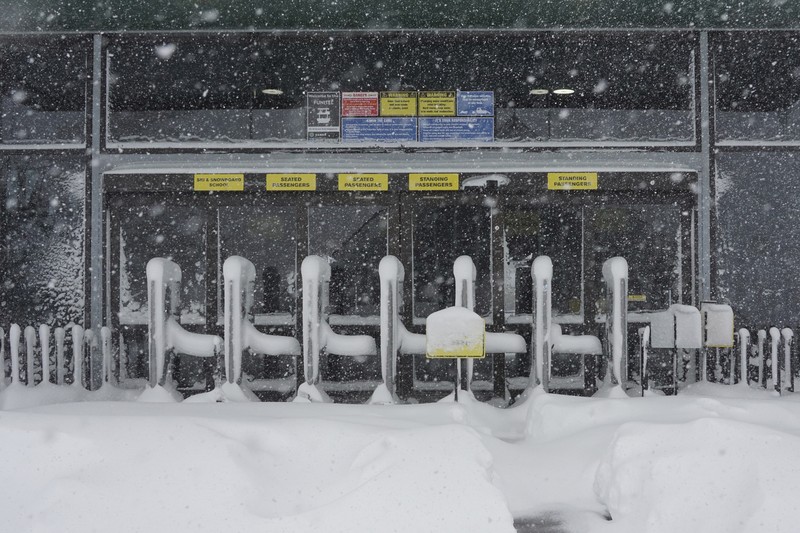 Badai salju besar melanda sebagian wilayah California dan Nevada di Amerika Serikat (AS) bagian barat. (AP Photo/Brooke Hess-Homeier) Badai salju besar melanda sebagian wilayah California dan Nevada di Amerika Serikat (AS) bagian barat. (AP Photo/Brooke Hess-Homeier)