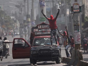 Haiti Dikuasai Geng dan Pemimpin Negaranya Kabur, 7 WNI Masih Bertahan