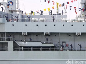Koarmada II Surabaya Gelar Inspeksi Kapal Perang Jelang Pergantian Pimpinan