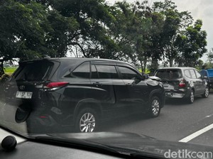 Ada Kecelakaan Beruntun, Tol Sidoarjo-Waru Macet Panjang