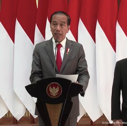 Jokowi: Jelang Lebaran, Stok Beras Gak Masalah