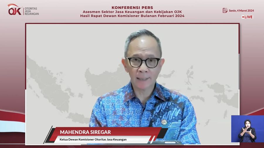 Ketua Dewan Komisioner OJK, Mahendra Siregar saat memberikan pemaparan dalam konferensi Pers Asesmen Sektor Jasa Keuangan & Kebijakan OJK Hasil RDK Bulanan Februari 2024. (Tangkapan Layar Youtube Otoritas Jasa Keuangan)