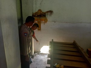 Bobol Tembok Gudang-Congkel Brankas, Maling Gasak Rp 140 Juta