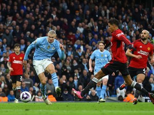 Keane: City Permainkan MU di 25 Menit Akhir