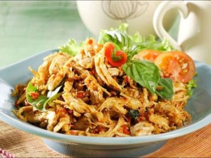 Resep Ayam Suwir Kemangi yang Simpel dan Cocok untuk Stok Lauk