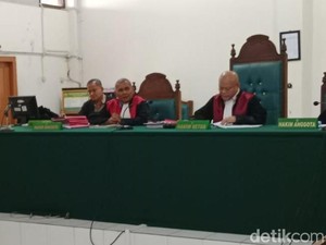 Simpan Sabu dalam Bungkus Rokok, Suhardi Dituntut 5 Tahun Bui