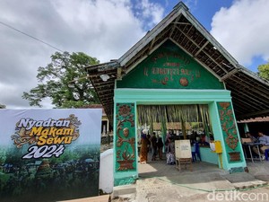 Unik! Nyadran di Makam Sewu Bantul Pakai Kirab Jodang-Gunungan