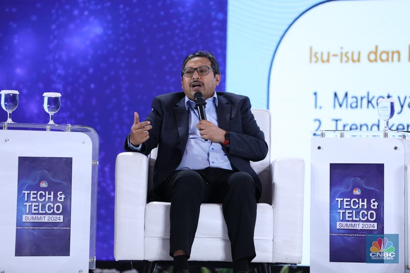 Tech & Telco Summit 2024 Menteri Komunikasi & Informatika RI Budi Arie Setiadi menjadi pembicara kunci di acara Tech & Telco Summit 2024 di Auditorium Menara Bank Mega, Jakarta, Selasa 5/3. (CNBC Indonesia/Tri Susilo)