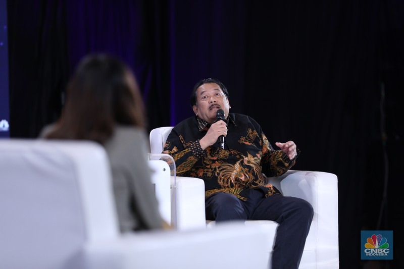 Tech & Telco Summit 2024 Menteri Komunikasi & Informatika RI Budi Arie Setiadi menjadi pembicara kunci di acara Tech & Telco Summit 2024 di Auditorium Menara Bank Mega, Jakarta, Selasa 5/3. (CNBC Indonesia/Tri Susilo)
