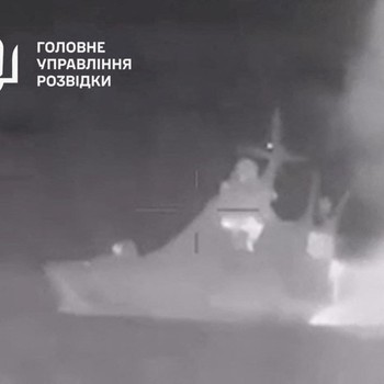 Awas Putin Ngamuk! Penampakan Drone Ukraina Hantam Kapal Perang Rusia