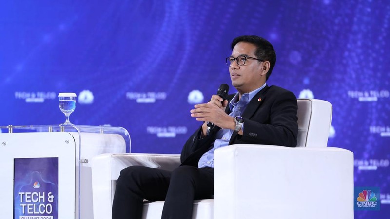 Menteri Komunikasi & Informatika RI Budi Arie Setiadi menjadi pembicara kunci di acara Tech & Telco Summit 2024 di Auditorium Menara Bank Mega, Jakarta, Selasa 5/3. (CNBC Indonesia/Tri Susilo)