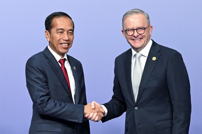 Australia's Prime Minister Anthony Albanese greets Indonesia's President Joko Widodo at the ASEAN-Australia Special Summit, in Melbourne, Australia March 5, 2024. REUTERS/Jaimi Joy