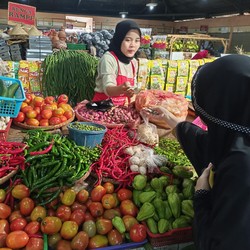 Penjualan Eceran Juli 2024 Turun, Pedagang RI Rugi Dong?