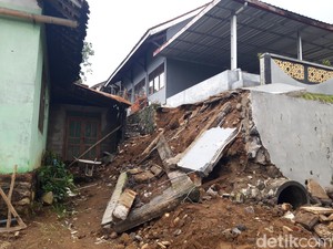 Talut Ambrol, Gedung SMP N 1 Gladagsari Boyolali Terancam Longsor