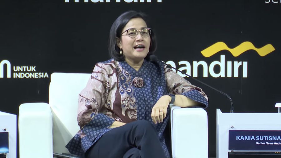 Menteri Keuangan Sri Mulyani Memberi pemaparan di acara Mandiri Investment Forum 2024. (Tangkapan Layar Youtube)