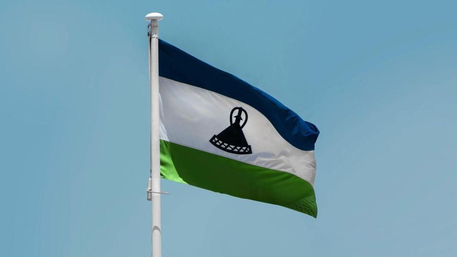 Bendera Lesotho. (Foto: aboodi vesakaran: https://www.pexels.com)