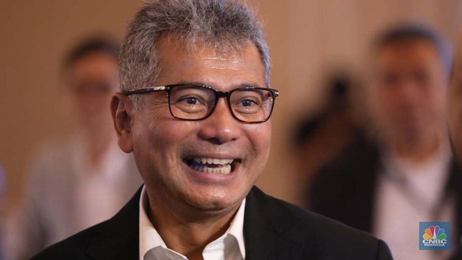Direktur Utama BRI, Sunarso di acara BRI Microfinance Outlook 2024, Jakarta, 7/4. (CNBC Indonesia/Tri Susilo)