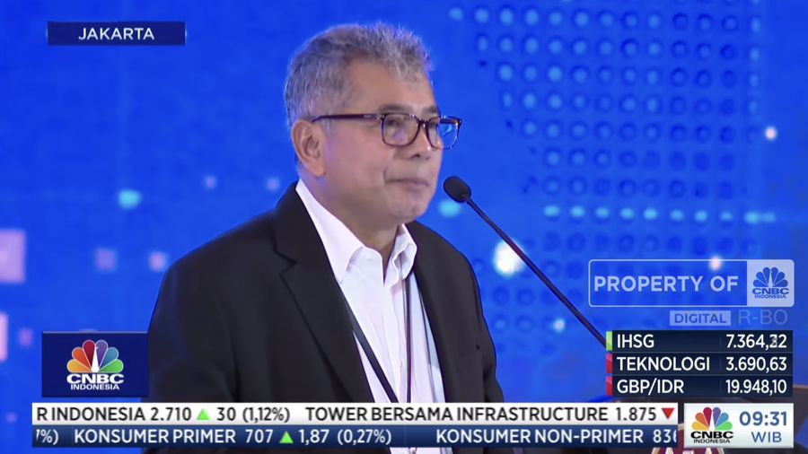 Direktur Utama BRI, Sunarso memberi sambutan di acara BRI Microfinance Outlook 2024, Jakarta, 7/4. (Tangkapan Layar Youtube)