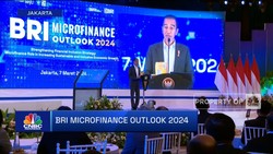 Video: Kalahkan Grameen Bank, Jokowi: Dirut BRI Harusnya Dapat Nobel