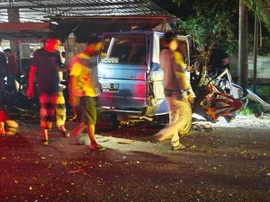 Detik-detik Horor Mobil Tabrak Pohon Tewaskan 4 Penumpang di Poros Sinjai