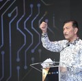 Luhut Pamer Bawa Investasi Raksasa dari China