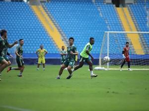 Hitung-hitungan Peluang PSS Curi Poin di Kandang PSM Besok