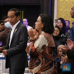 Sri Mulyani Was-Was, Beri 'Warning' soal Lonjakan Harga Beras Cs