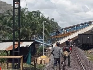 Penyebab Crane Flyover Roboh Tewaskan 2 Orang di Muara Enim