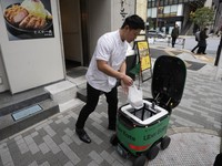 Curang ke Ribuan Driver, Aplikasi Antar Makanan Bayar Rp4,6 Juta/Orang