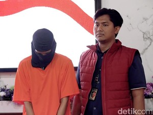 Pria Mojokerto Paksa Pacar Threesome, Jika Menolak Video Bugilnya Disebar