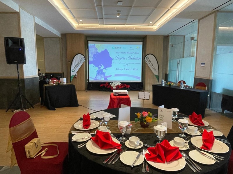 China Life Insurance Indonesia mengadakan acara Inspire Inclusion dalam rangka International Women’s Day 2024. Di Ancol Discovery Hotel, acara ini sebagai bentuk penghargaan untuk karyawan wanita dengan agenda literasi keuangan dan table manner sebagai bentuk penghargaan tahunan yang berlangsung di Ancol Discovery Hotel. (Dok. InvestasiKu)