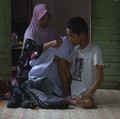 Tegarnya 3 Anak Buruh Cuci, Derita Penyakit Langka-Lemah Tak Berdaya