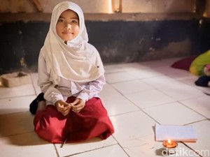 Kala Perjalanan Cahaya Hampiri Intan Bocah Tangguh di Sukabumi
